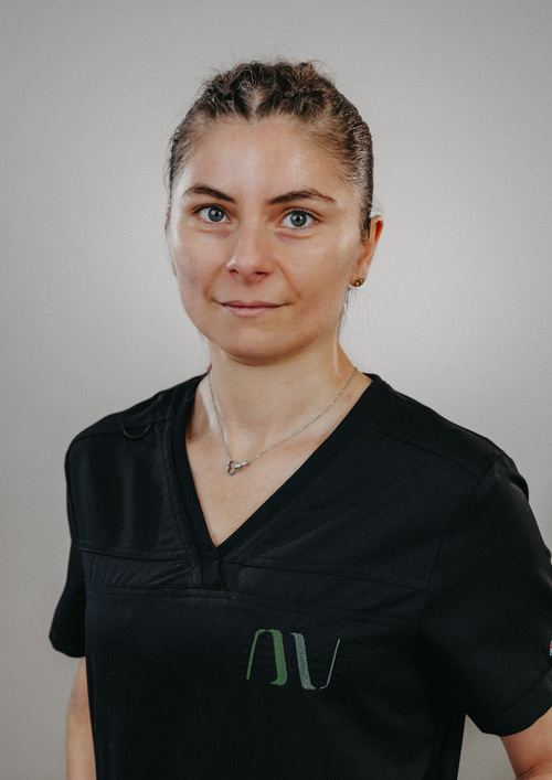 Mihaela Bora 